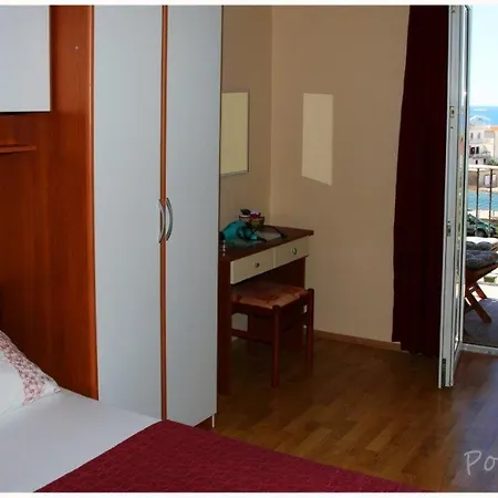 Apartment Primosten Apartments Primosten