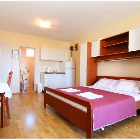 Apartment Primosten Apartments *