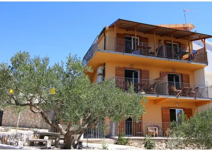 Primosten Apartments Appartamento