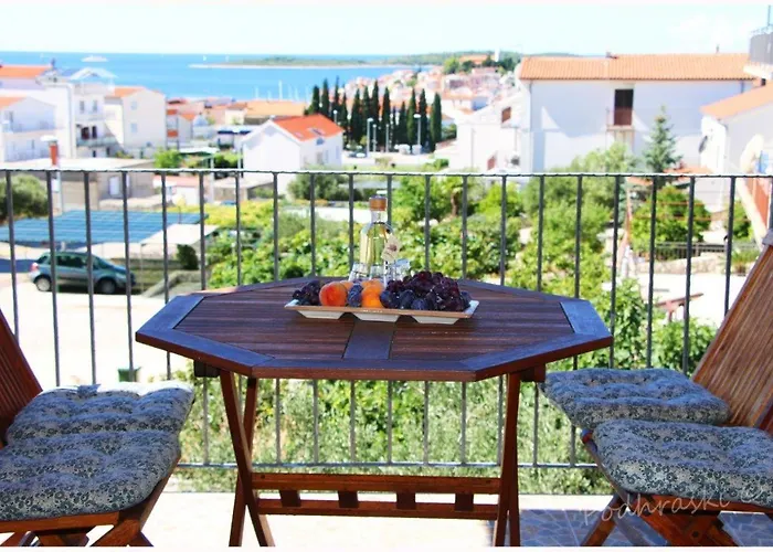 Primosten Apartments