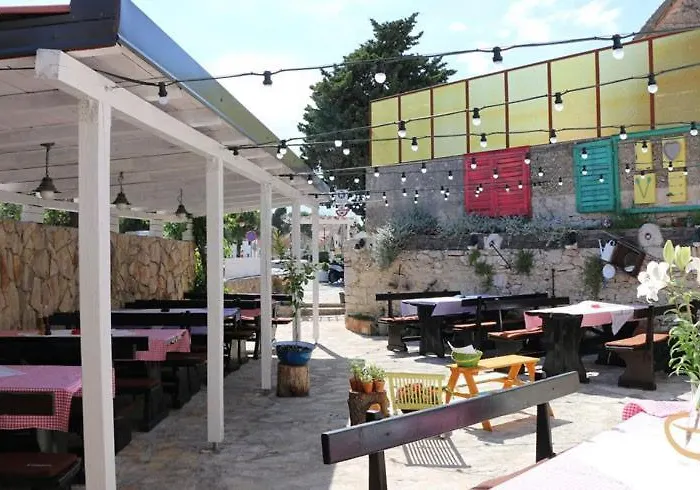 Primosten Apartments * Primosten