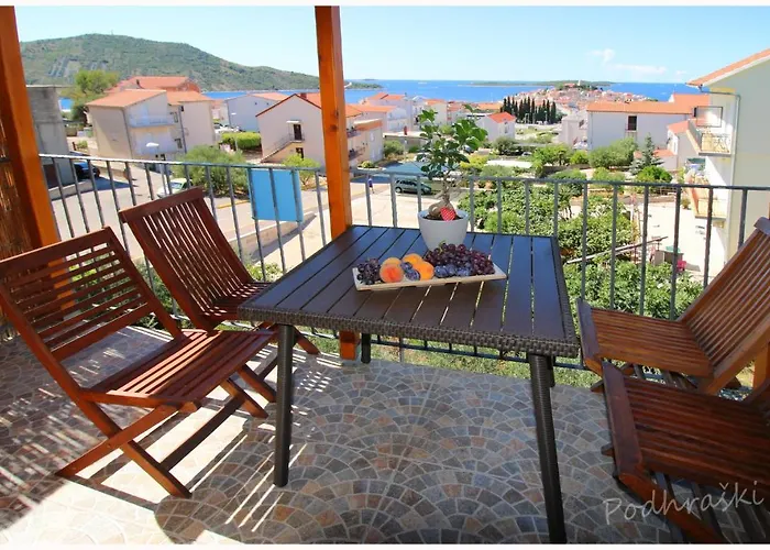 Primosten Apartments Appartamento