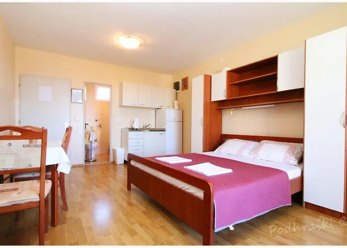 Apartman Primosten Apartments *